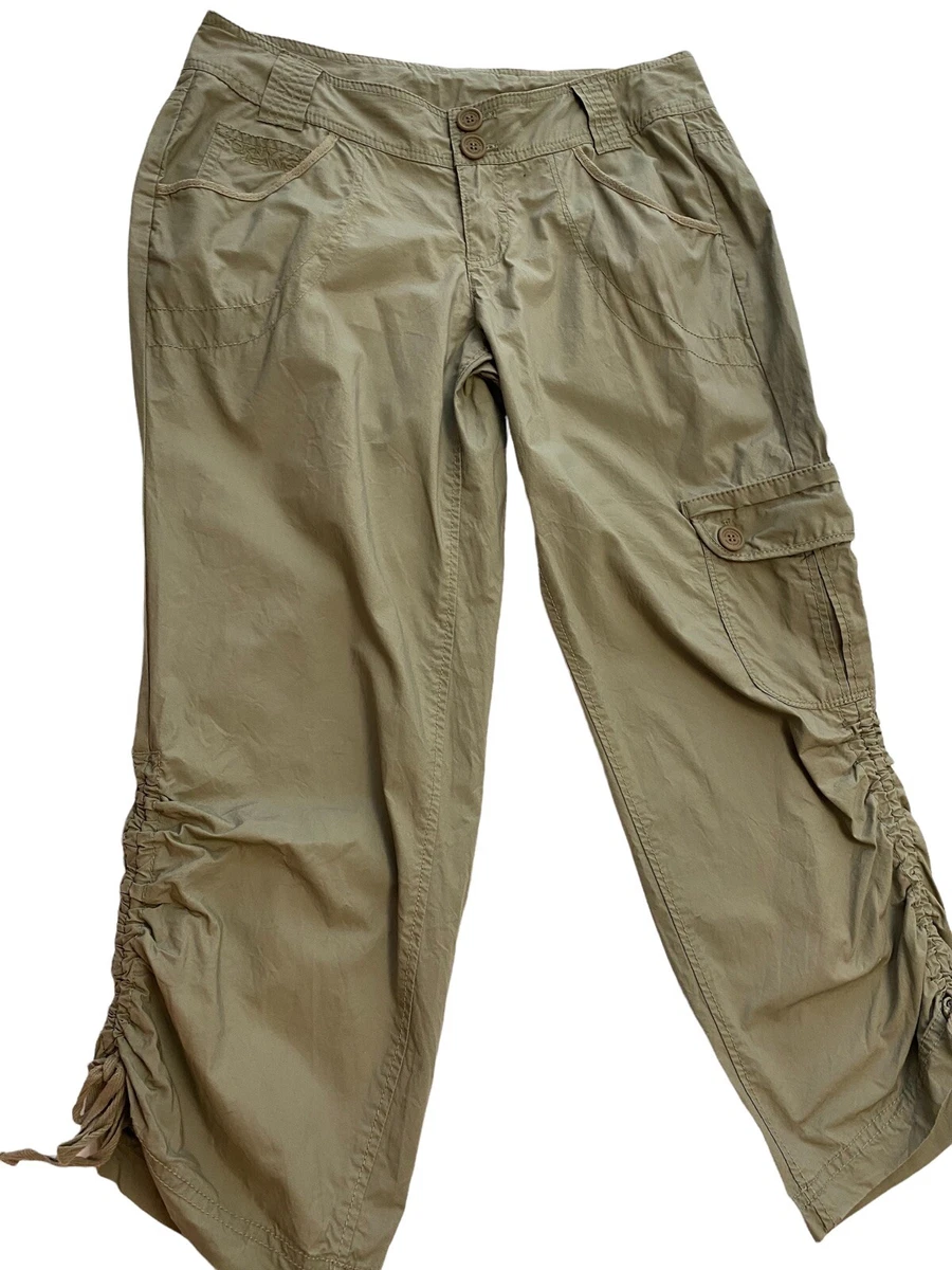 Capri cargo best sale pants womens