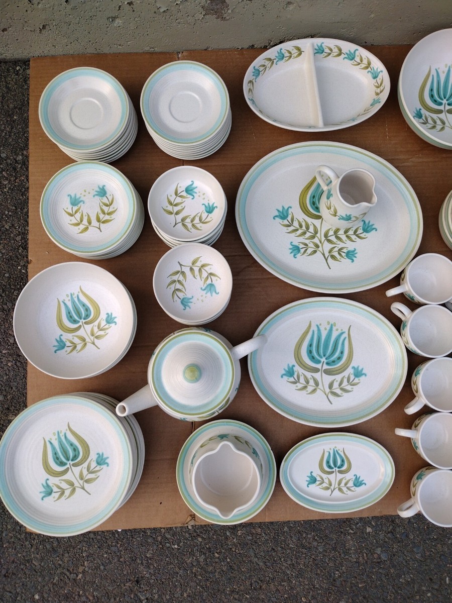 Vintage Franciscan Earthenware Tulip Time Lot 100 Set various