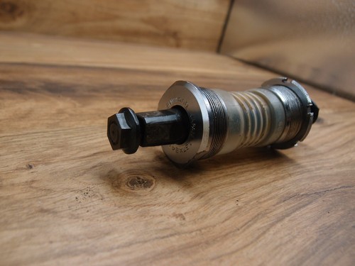 1986 vintage road bike bottom bracket Shimano 3P Cr-Mo 119 mm BSA / 68 mm - Picture 2 of 8
