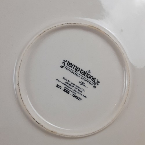 Temptations Presentable Ovenware 10" Old World Scalloped Dish With Metal Holder - Picture 4 of 13