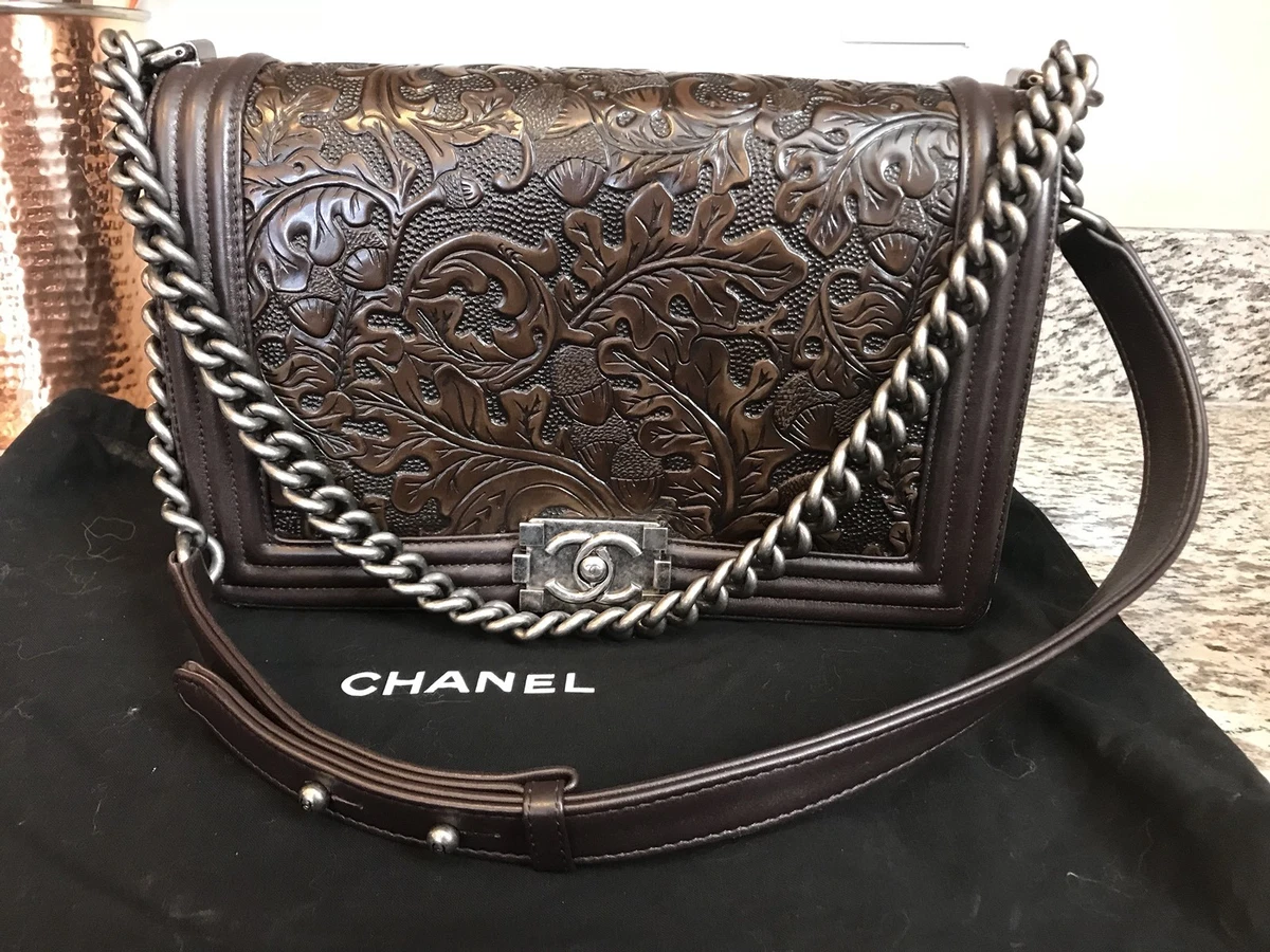 Chanel Paris Dallas Drawstring Fringe Shoulder Bag Red