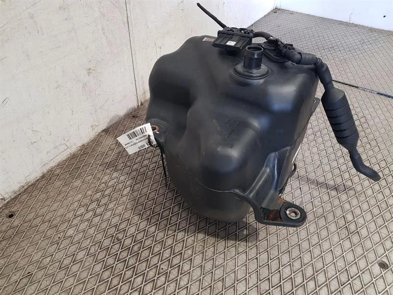 2011-2017 MK1 FL VOLKSWAGEN CRAFTER ADBLUE TANK 2.0 DIESEL 9064700000 - Image 3 of 4