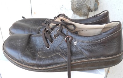 earth shoes mens classic