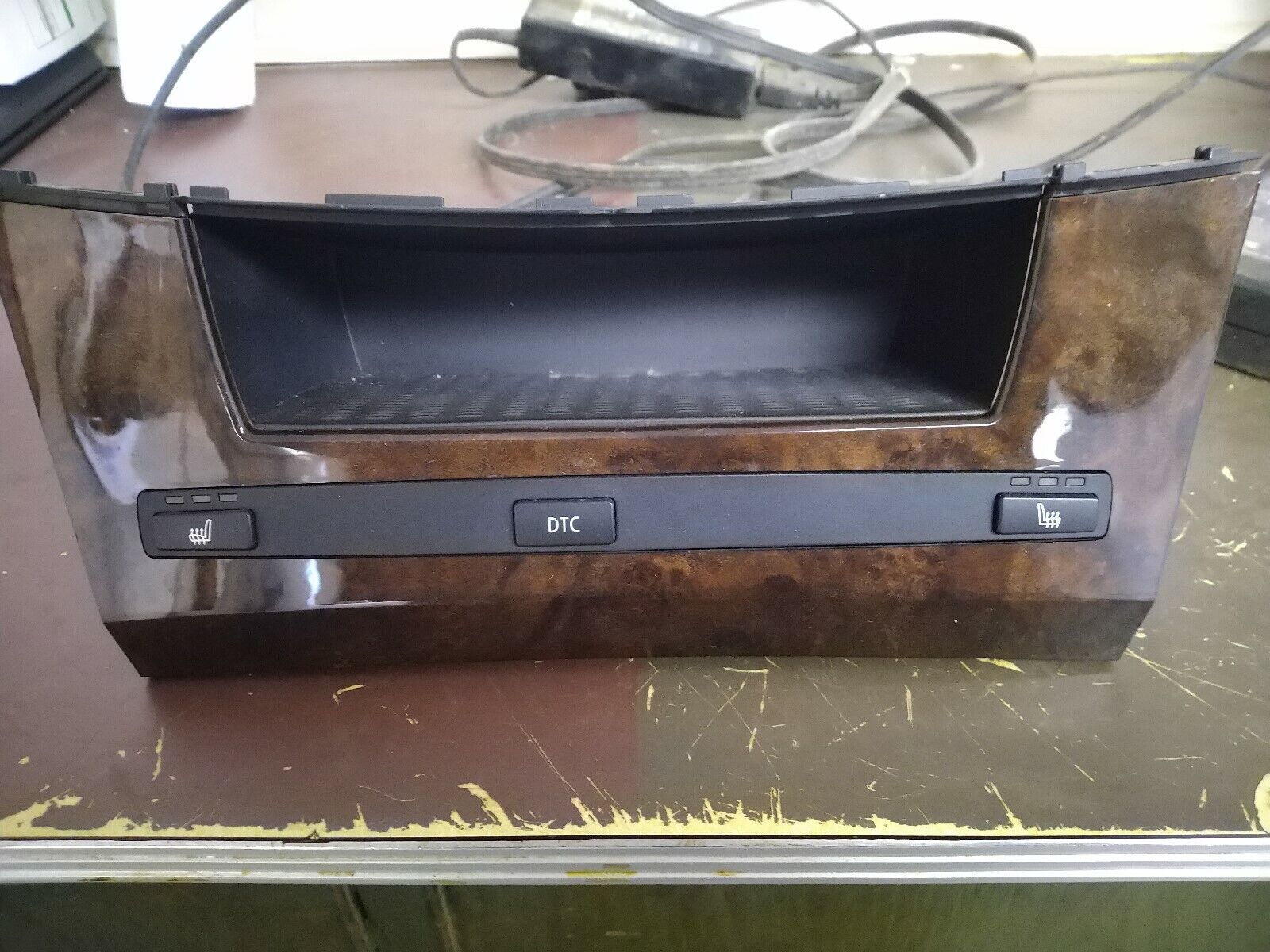 Picture 1 of 6