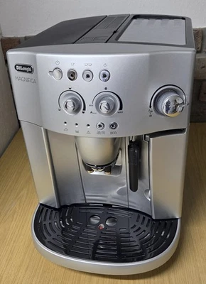 De'Longhi Magnifica ESAM4200.S