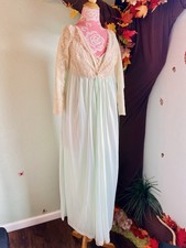 90s Vanity Fair Fairy Lace Floral Robe Women's Size Medium 34 Vintage Amazing