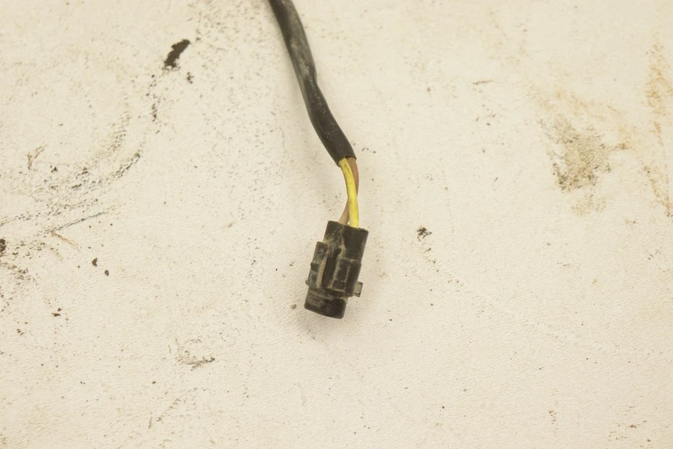 Главный цилиндр правый Yamaha Big Bear 400 06 стоп-переключатель 5LP-83980-00-00 50792 - Изображение 2 из 4