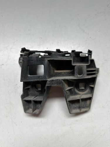 Volkswagen PASSAT B8 2015 Rechts Halterung Stoßstange Stoßfänger hinten