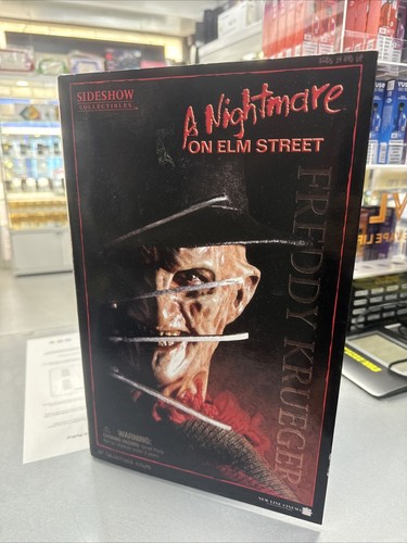 Figura de 12" Sideshow Collectibles Pesadilla en Elm Street Freddy Krueger en caja - Imagen 3 de 5