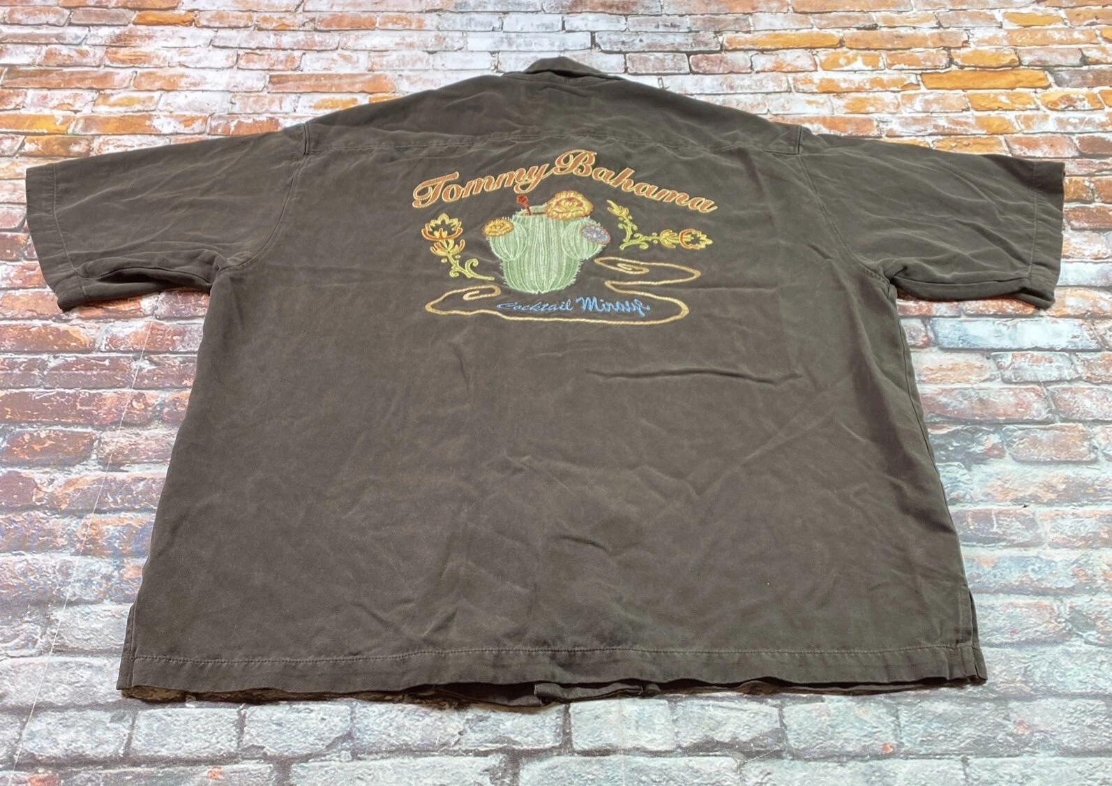 Tommy Bahama Shirt Adult Large Brown Button Up Silk Camp Casual Outdoor Mens