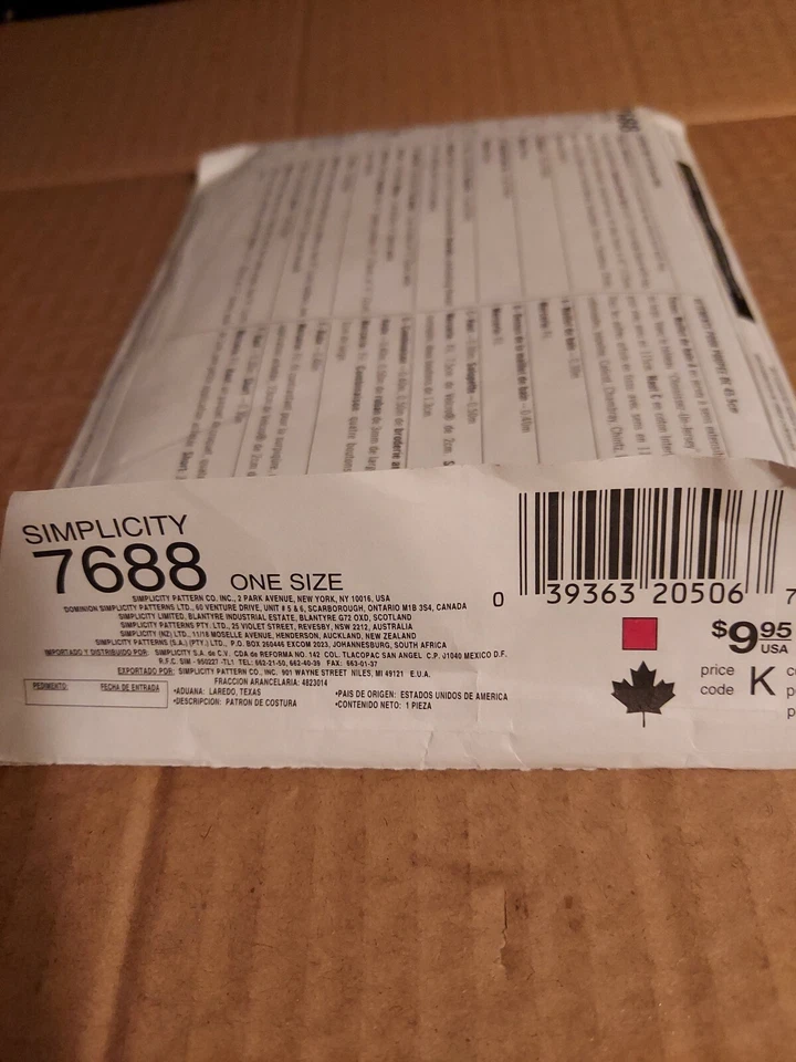 Vintage 1977 Simplicity Pattern #7688 Uncut/Cut 18" DOLL CLOTHES - Image 3 of 4