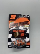 nascar authentics 1/64 Chase Elliott 9 Hooters 2021 Wave 7