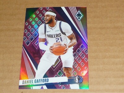 2023/24 Panini Phoenix PINK DANIEL GAFFORD 43/175 MAVERICKS #208