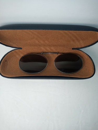 Brooks Brothers hard case and clip on oval sunglasses flex fit - Picture 5 of 9