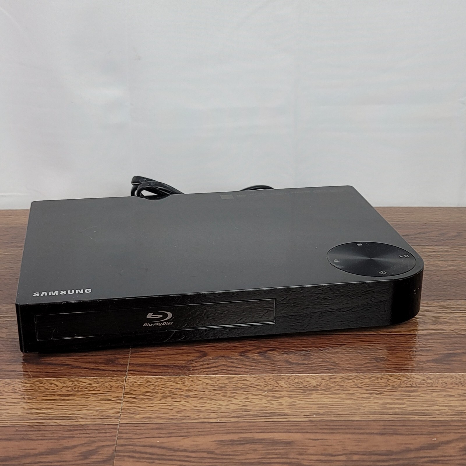 Samsung Blu-Ray DVD Player BD-E5400 WiFi Built-In NO Remote. Tested/working