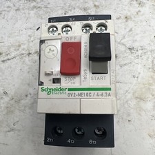   Schneider GV2-ME10 C Motor circuit breaker 4 6.3A 690VAC, Used, Free Ship    