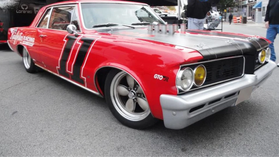 15x10" American Racing Vintage VN402 Classic 200S Two-Piece Vintage Silver Foto 4 de 4