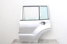 Porte arrière et accessoires Mitsubishi MONTERO