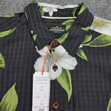 Quiksilver Waterman Collection Floral Shirt Mens Medium Comfort Fit NWT Hawaiian