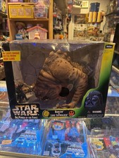 Hasbro  1998  Star Wars The Power of The Force Bantha & Tusken Raider MIB