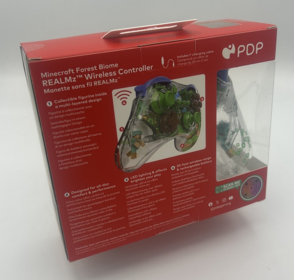 PDP REALMz™ Wireless Controller: Minecraft Forest Biome. Switch