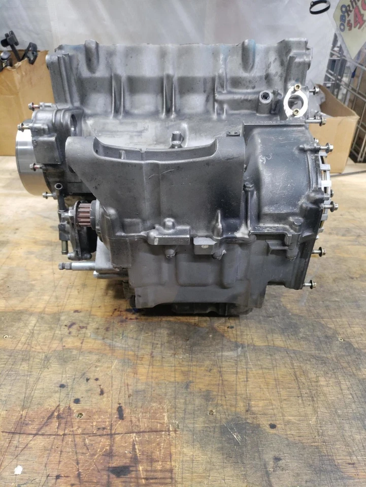 Bloque corto motor Honda 919 usado - desde 2002 CB900F/919 11000-MCZ-000 Foto 4 de 4