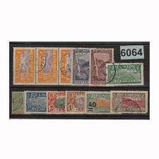 6064 REUNION 1900-1945 LOT 12 TIMBRES