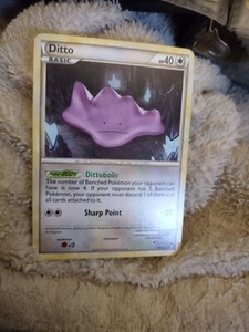 pokemon card TCG Ditto #17 Triumphant