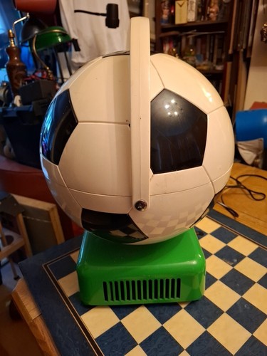 Husky HUS-HM1 Soccer Kule 10L Football-Shaped Mini Fridge Cooler Warmer +Adapter - Picture 6 of 12