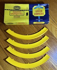Lot of 4 Aurora Model Motoring 6" Radius Speed Corners