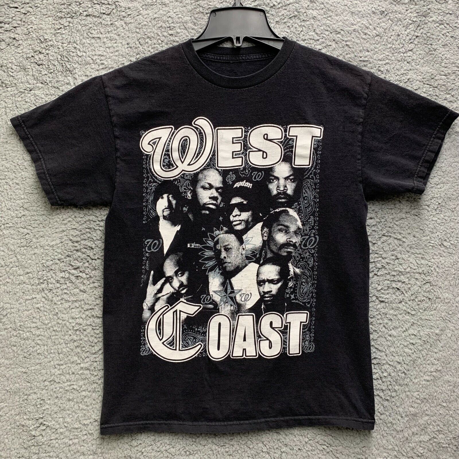 Vintage West Coast Rapper Hip Hop T-Shirt Small Tupac Ice Cube Snoop Dogg  Y2K
