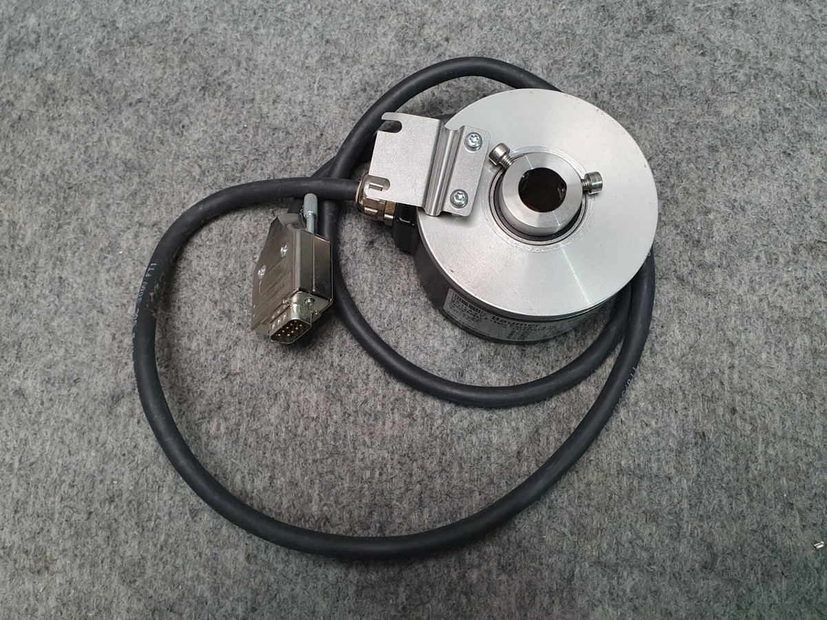 BAUMER ITD 41 A 4 Y 2 10000 T NI KR1 S15 M: 11060581 C