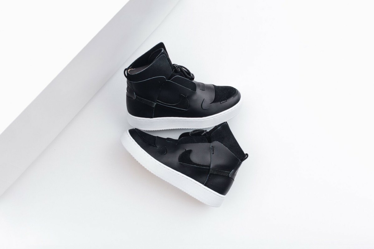 women's vandalized lx