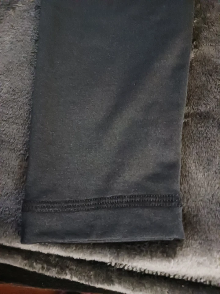 Exertek Women's Skirt Leggings Black Polyester Spandex Sz S Pre Owned Excellent - Image 2 of 4