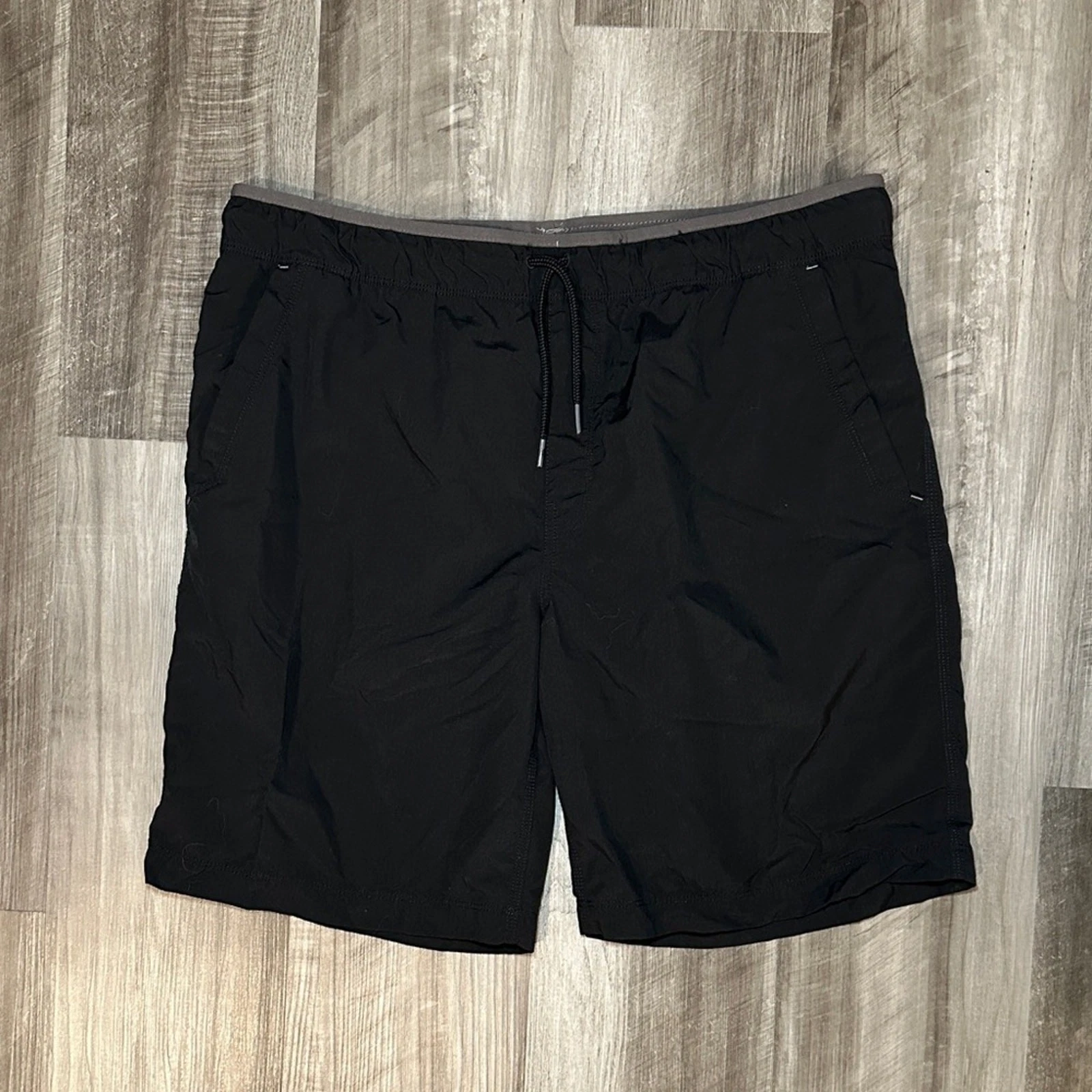 The North Face Nylon Quick Dry Performance Shorts - Large
Opens in a new window or tab