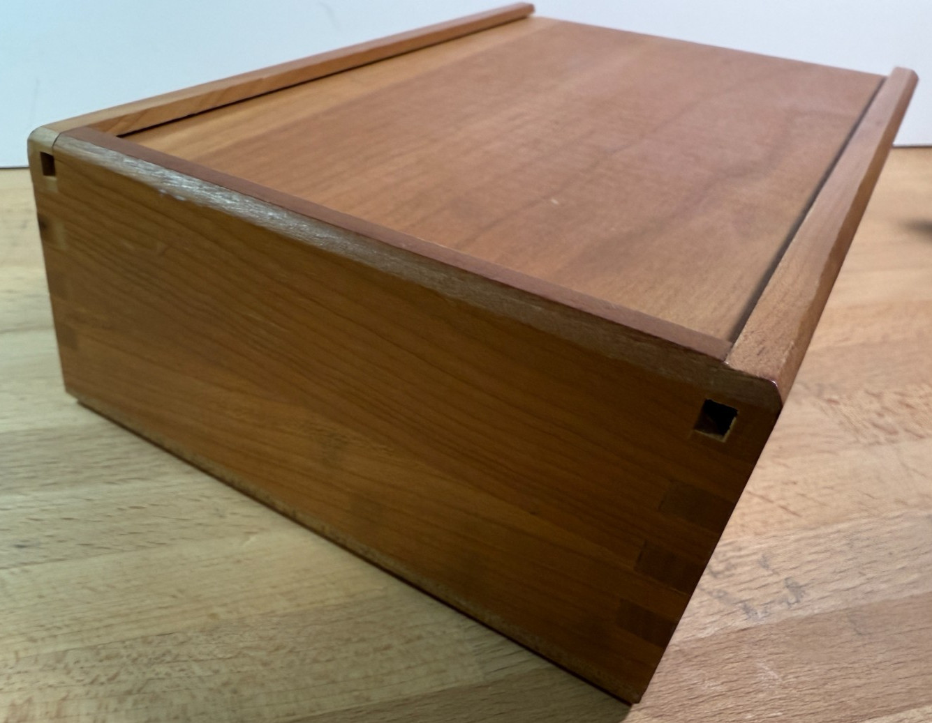 DRUEKE Extra Heavy Chess Piece Butterscotch Black 3 5/8" King Players Choice Box