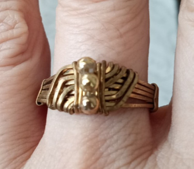 Sultan's Ring Wire Wrapped Gold Tone Balls Ring Size 8