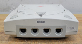 SEGA Dreamcast HKT-3020 Console With Controller - For Parts/Repair