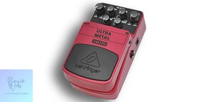 Behringer UM300 Ultra Metal Verzerrung Gitarren-Effektpedal