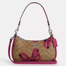 Coach Teri Shoulder Bag In Signature Canvas With Bow Print Nwt