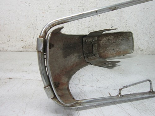 1982 Kawasaki KZ440 A3 Ltd Front Fender with Stay - Picture 9 of 10