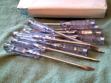 ELECTRICAL TESTING SCREWDRIVERS  JOB LOT 20 X 5" LONG PLUS 20 X 7" LONG