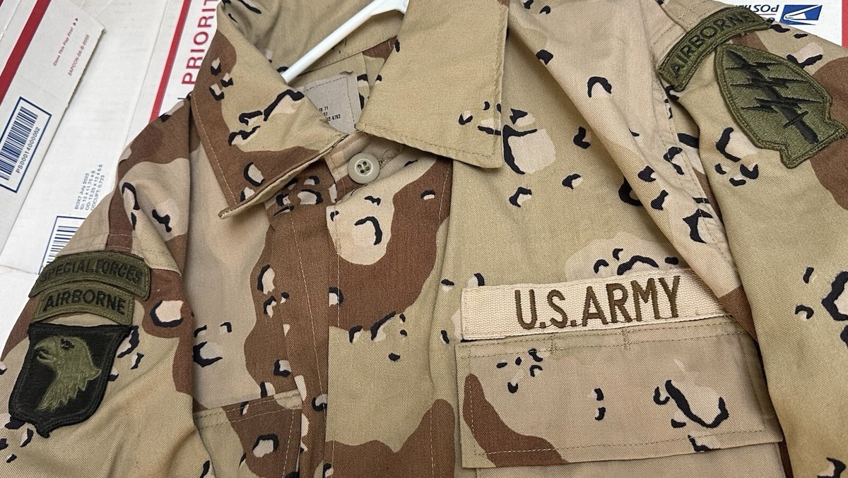VINTAGE RARE DESERT STORM SPECIAL FORCES GREEN BERET BDU JACKET