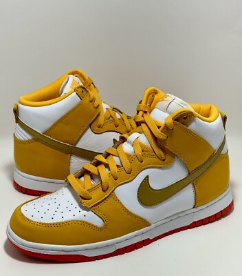 DS Women's Nike Dunk High sz9.5 White/University Metallic Gold force DQ4691 700