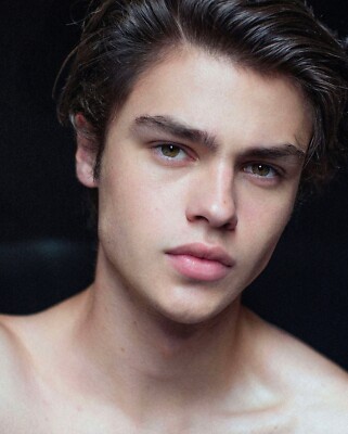 FELIX MALLARD 8x10 PHOTO *