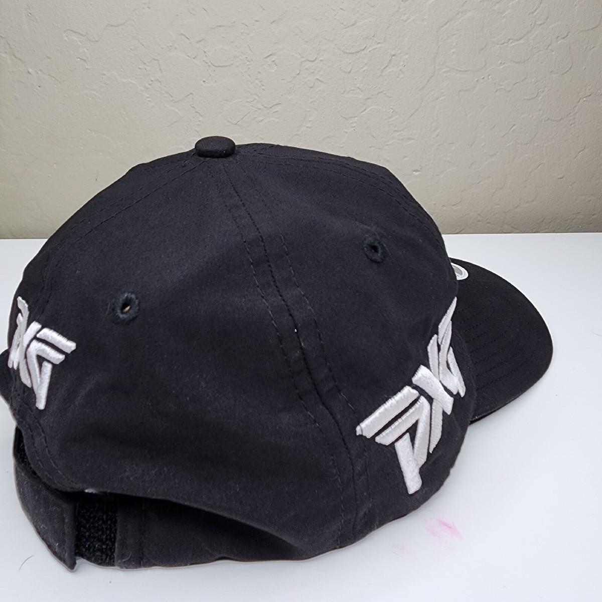 【PXG】Women's 9TWENTY GORE-TEX Strapback Cap Battle Ready 9Twenty Women's Adjustable Hat | PXG