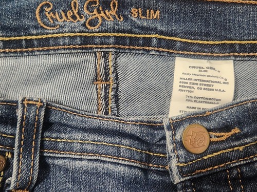 CRUEL GIRL LADIES Jeans size 15 LONG Medium wash EUC - Picture 6 of 7