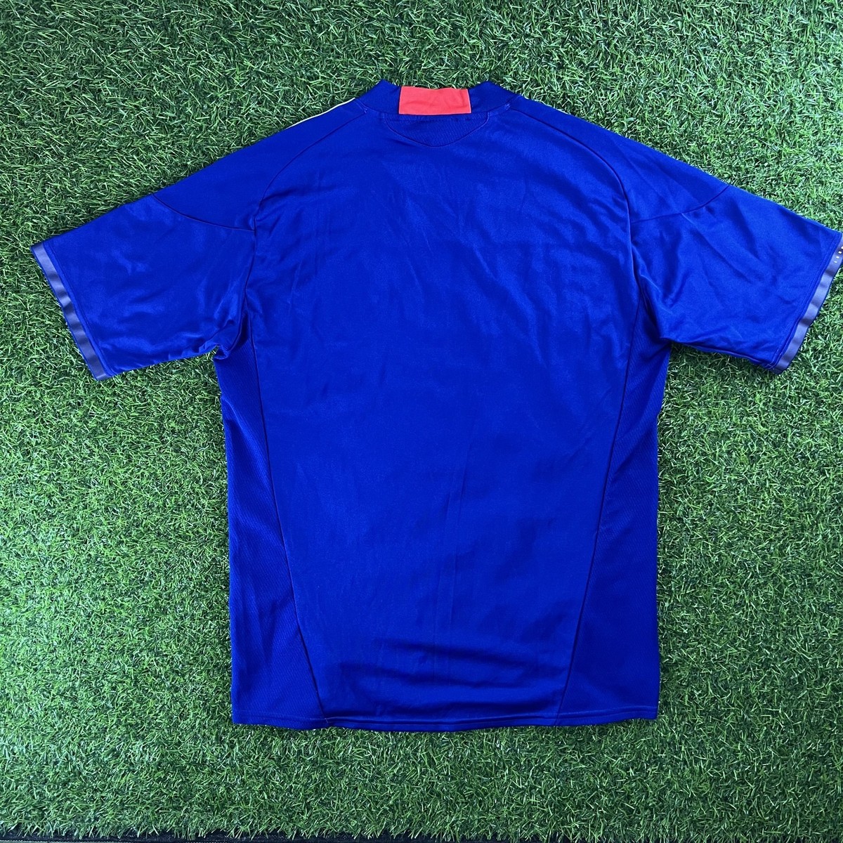 日本代表 2010 アウェイ 正規品 レプリカ ユニフォーム Oサイズ adidas 日本代表 2010 アウェイ レプリカ半袖[W杯2022招致バッチ付