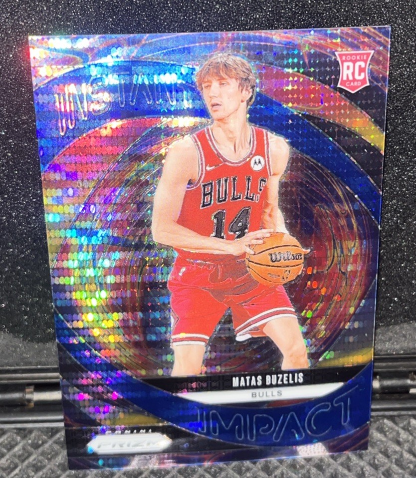 2024-25 Panini Prizm - Instant Impact Matas Buzelis #14 Blue Pulsar Prizm /99