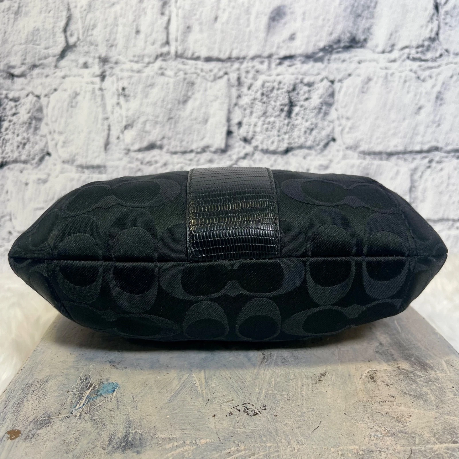 Borsa vintage Coach Colette firmata nera hobo bordo in pelle verniciata Y2K